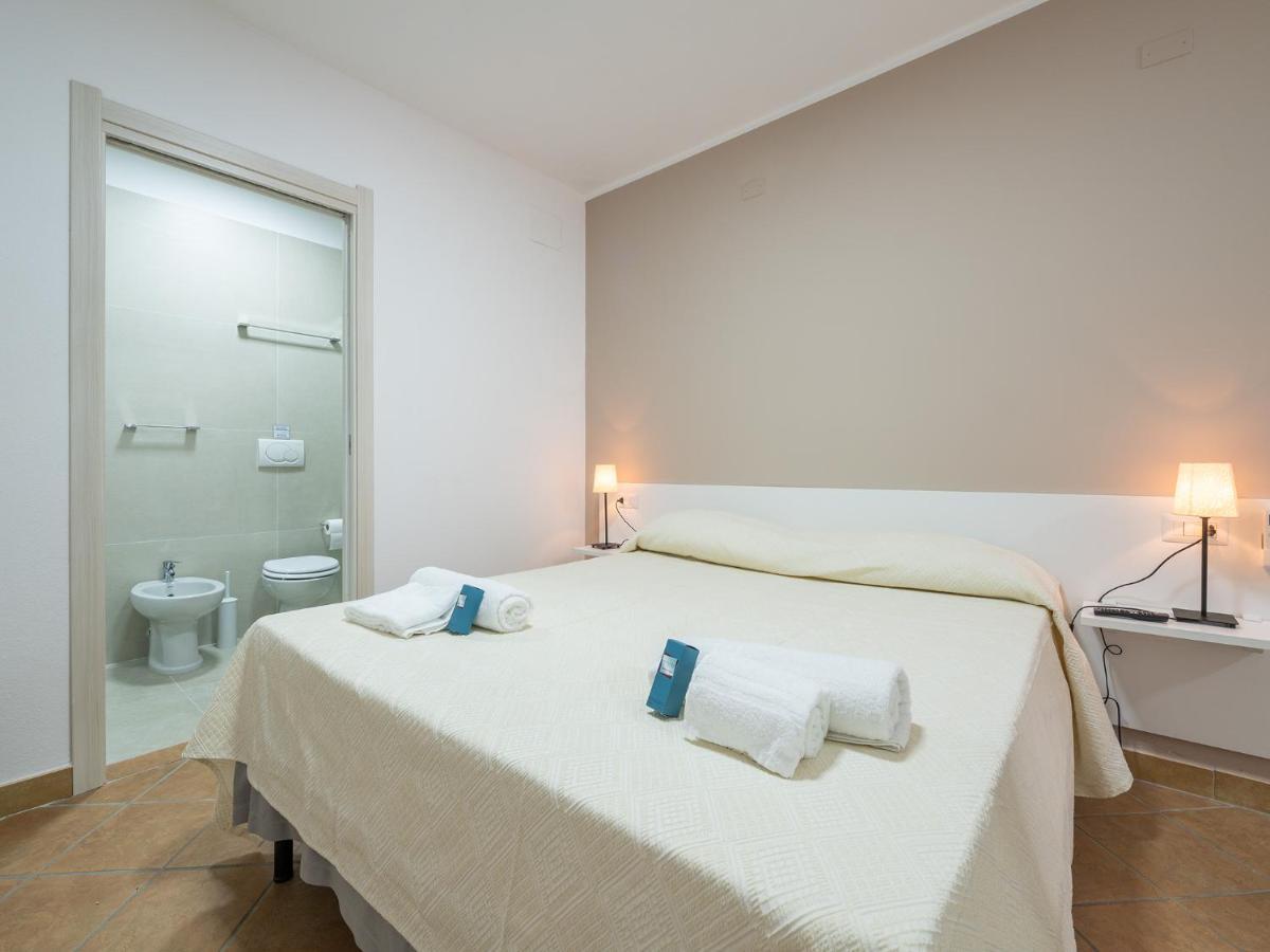 B&B Simius Bay Villasimius Exteriör bild